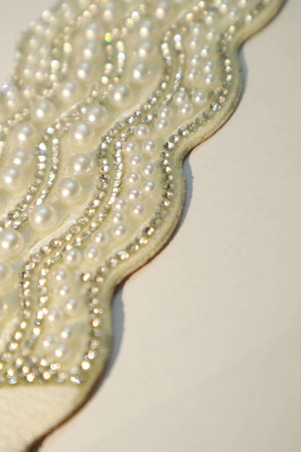 Luxury Pearl Rhinestone Wave Shoe Upper