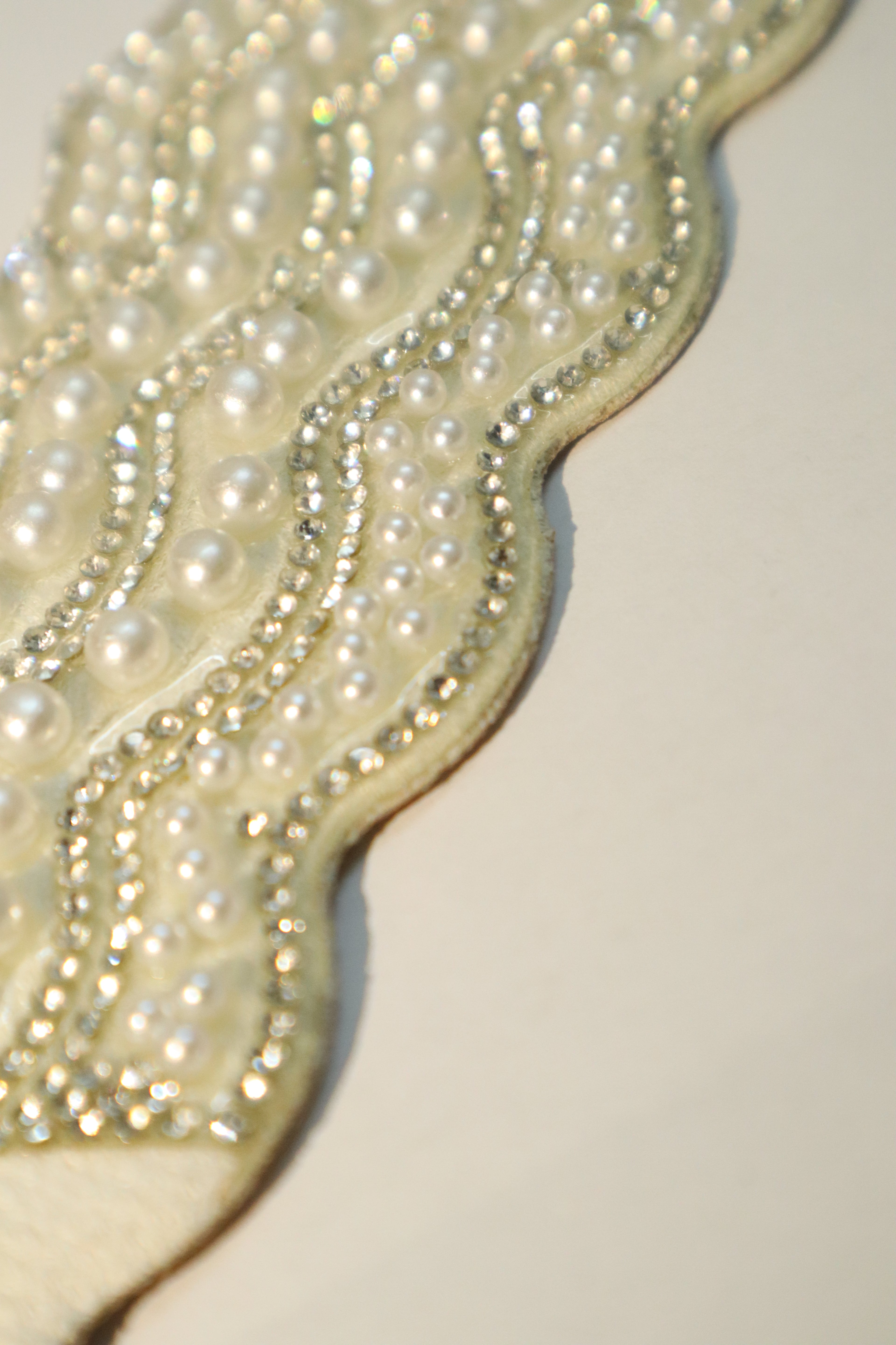 Luxury Pearl Rhinestone Wave Shoe Upper